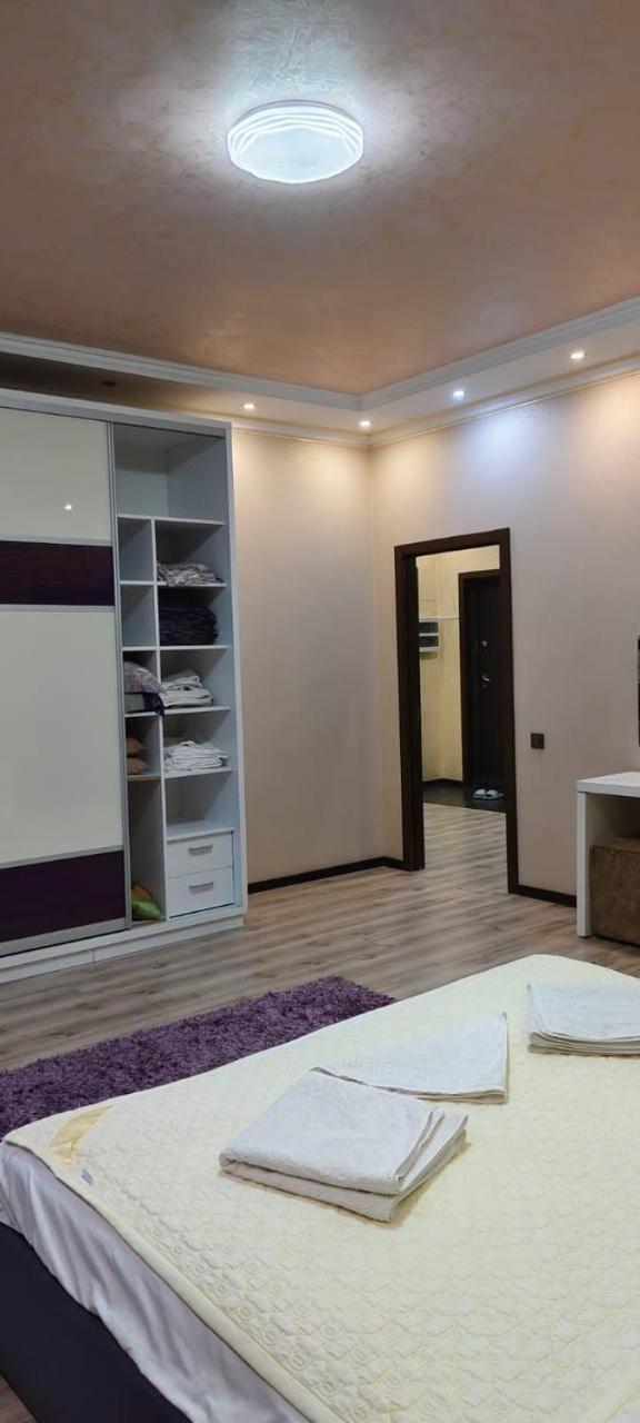 Nurly Tau 2Room Apartments Almaty Luaran gambar